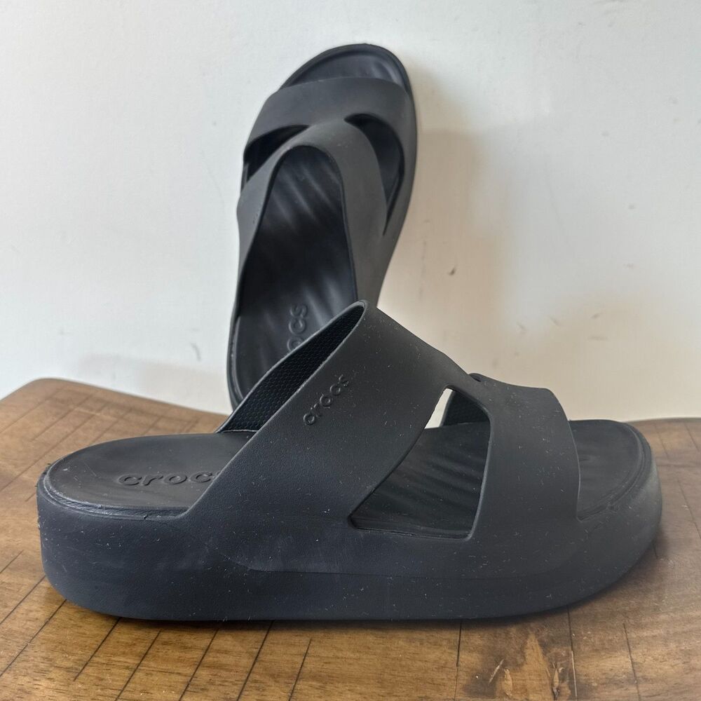 Crocs Platform Slide Sandals Black Womens Size 8 Lightweight Comfort Shoes